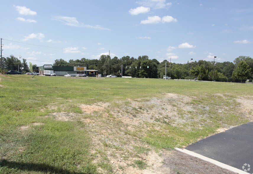 4150 Macland Rd, Powder Springs, GA 30127