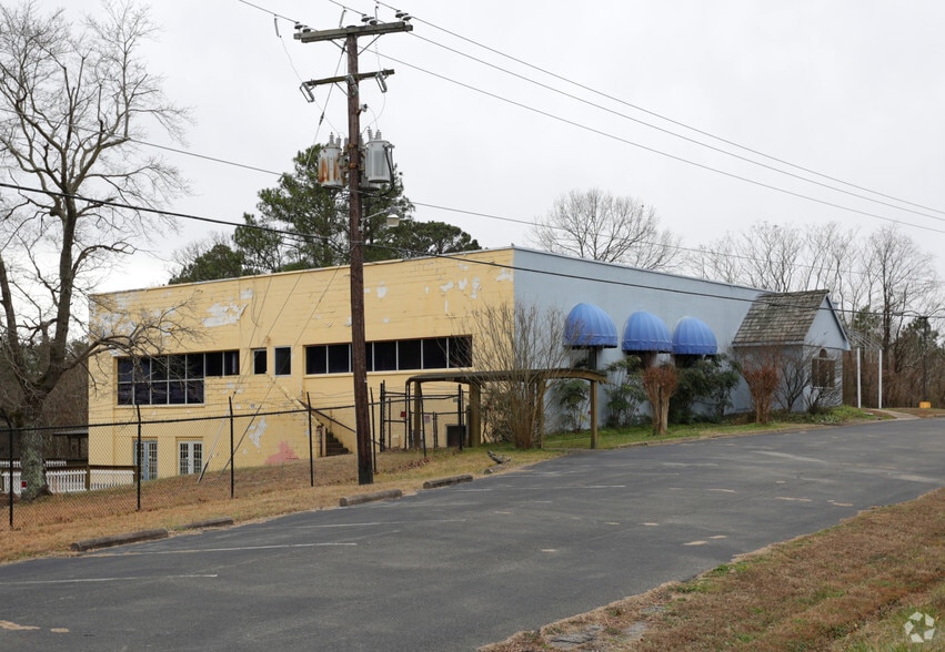 6233 Mechanicsville Tpke, Mechanicsville, VA for sale - Primary Photo - Image 1 of 1