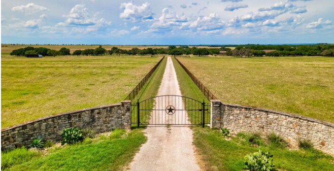 1338 County Road 222, Florence, TX for sale Building Photo- Image 1 of 1