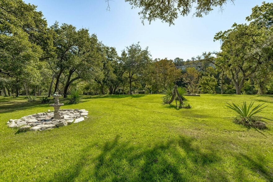 1030 County Road 279, Liberty Hill, TX for sale - Building Photo - Image 2 of 39
