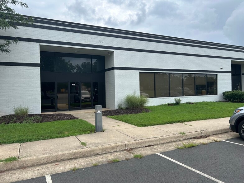 10501-10553 Battleview Pky, Manassas, VA for lease - Building Photo - Image 2 of 13