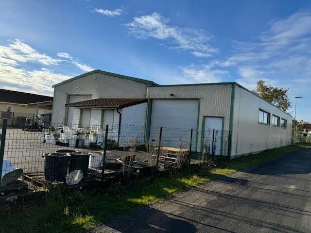 Flex in Corcelles-en-Beaujolais for sale Building Photo- Image 1 of 5