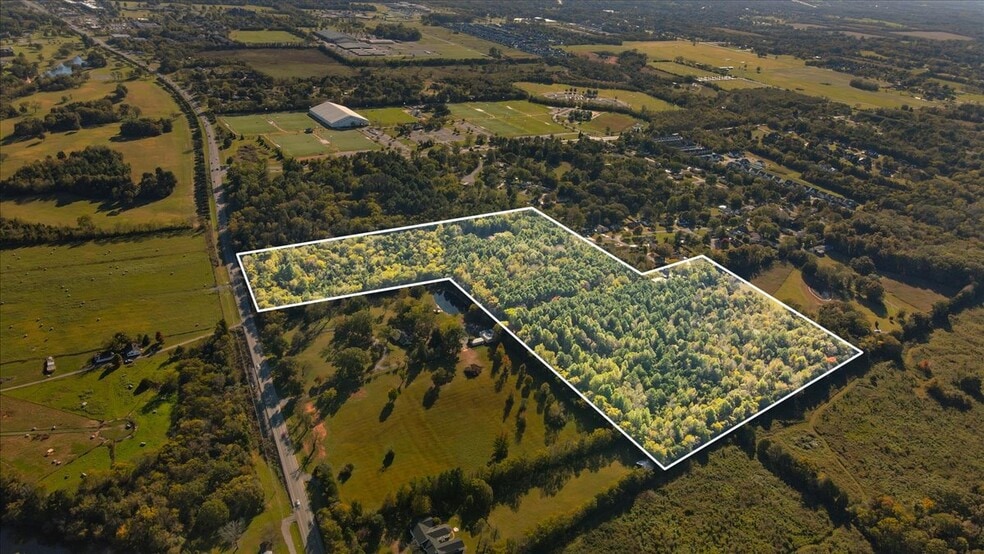 4501 Lebanon pike, Murfreesboro, TN for sale - Building Photo - Image 3 of 9