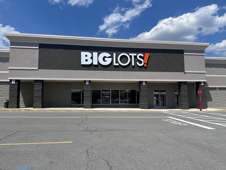 1100 Jefferson Rd, Rochester, NY for lease - Building Photo - Image 2 of 8