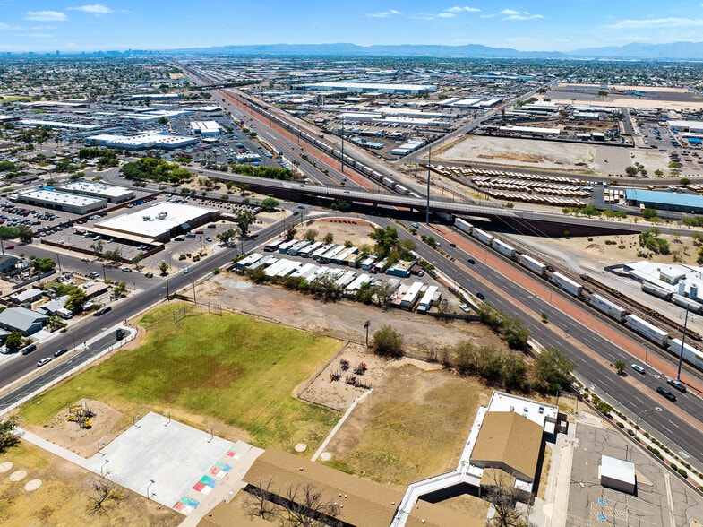 5556 W Grand Ave, Glendale, AZ for sale - Building Photo - Image 2 of 23