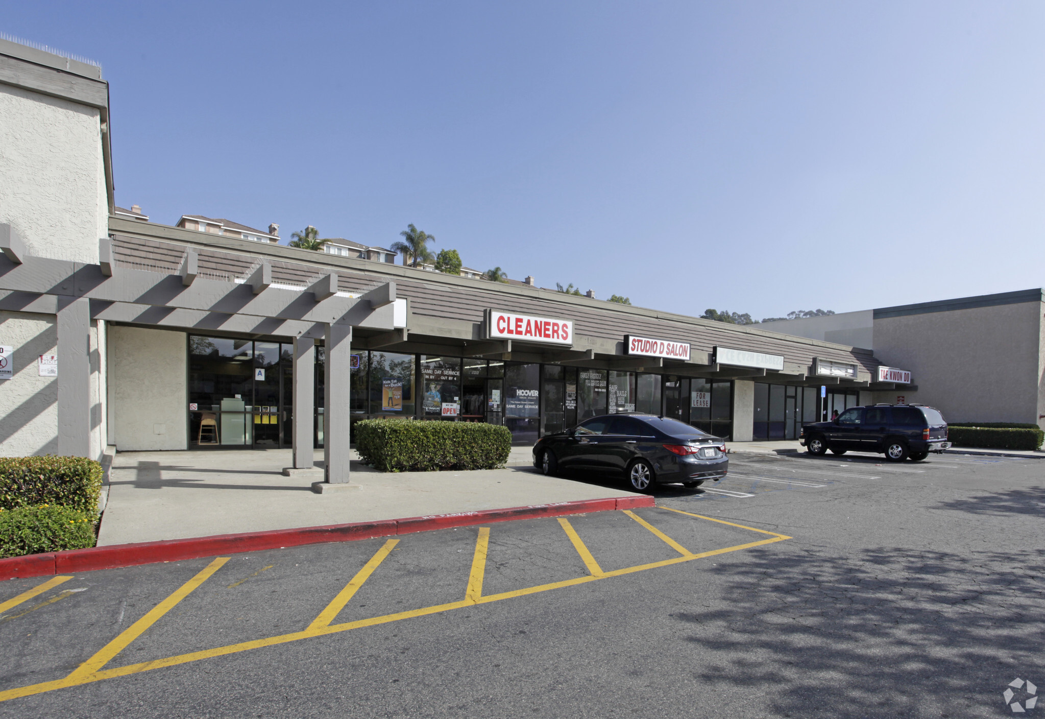 942-954 S Santa Fe Ave, Vista, CA 92084 - Retail for Sale | LoopNet.com