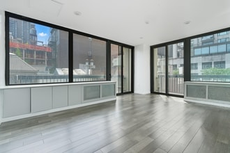 300-304 E 59th St, New York, NY for lease Interior Photo- Image 2 of 7