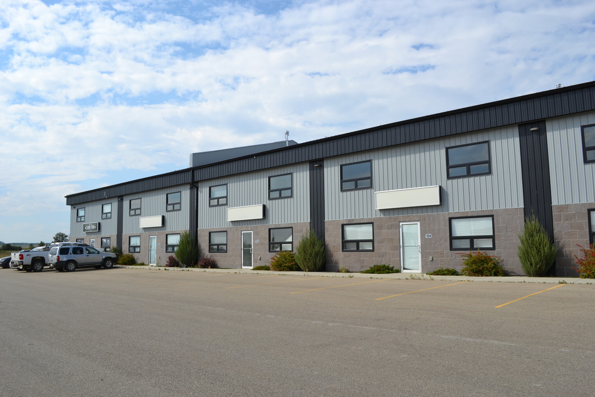 27211 12 Hwy, Lacombe County, AB for sale Building Photo- Image 1 of 12