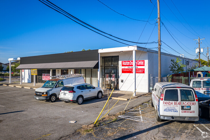 3428 Fondren Rd, Houston, TX for lease - Primary Photo - Image 1 of 9