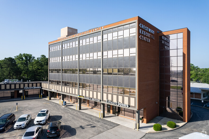 50 Crestwood Executive Ctr, Saint Louis, MO for lease - Building Photo - Image 1 of 11