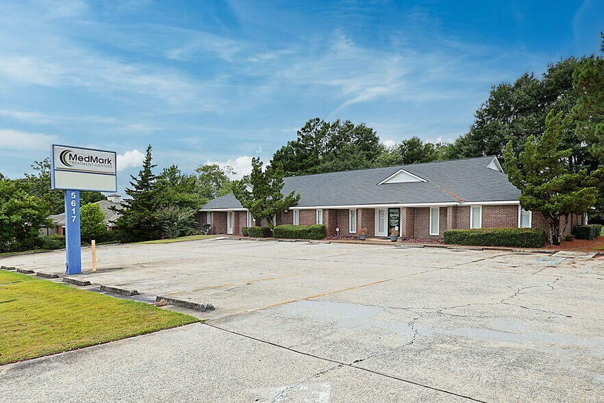 5617 Princeton Ave, Columbus, GA for sale - Building Photo - Image 2 of 5