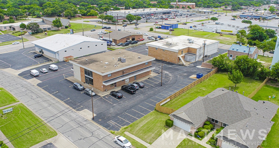 1244 Karla Dr, Hurst, TX for lease - Building Photo - Image 3 of 5