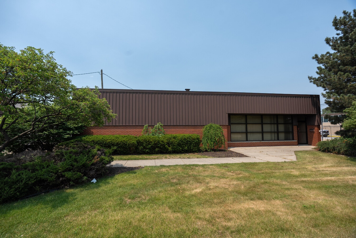 3146531501 & 31505 Stephenson Highway, Madison Heights, MI 48071