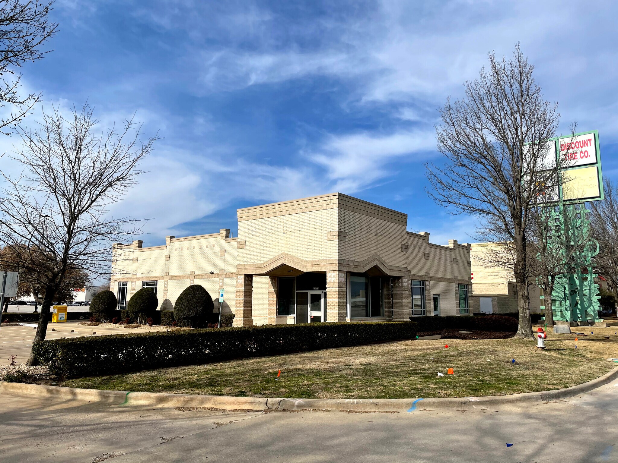 2355 E Grapevine Mills Cir, Grapevine, TX for sale Building Photo- Image 1 of 1