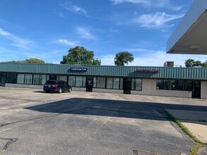 8020 Durand Ave, Sturtevant, WI for lease Building Photo- Image 2 of 4