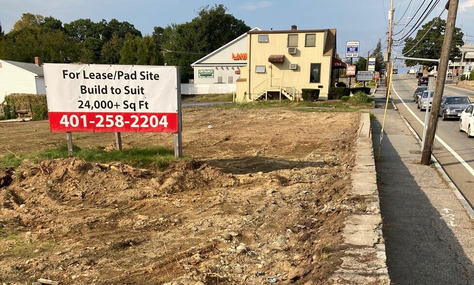 Mineral Spring Ave, North Providence, RI for sale - Building Photo - Image 1 of 1