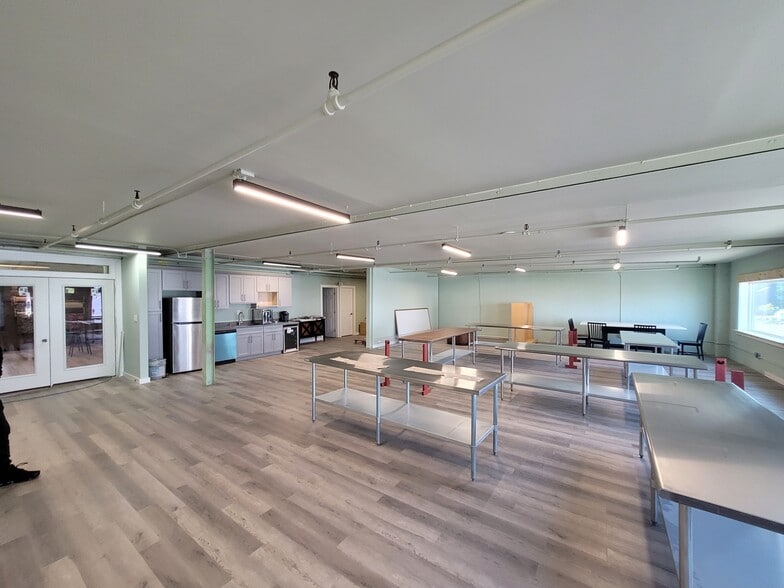 145 Water St, Norwalk, CT for sale - Interior Photo - Image 3 of 12