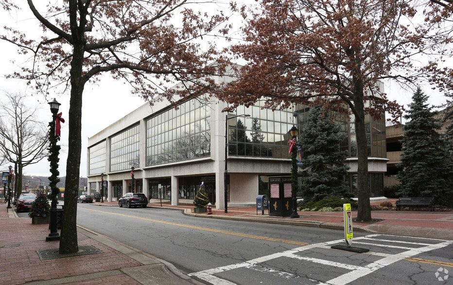 1 school st glen cove ny 11542 loopnet