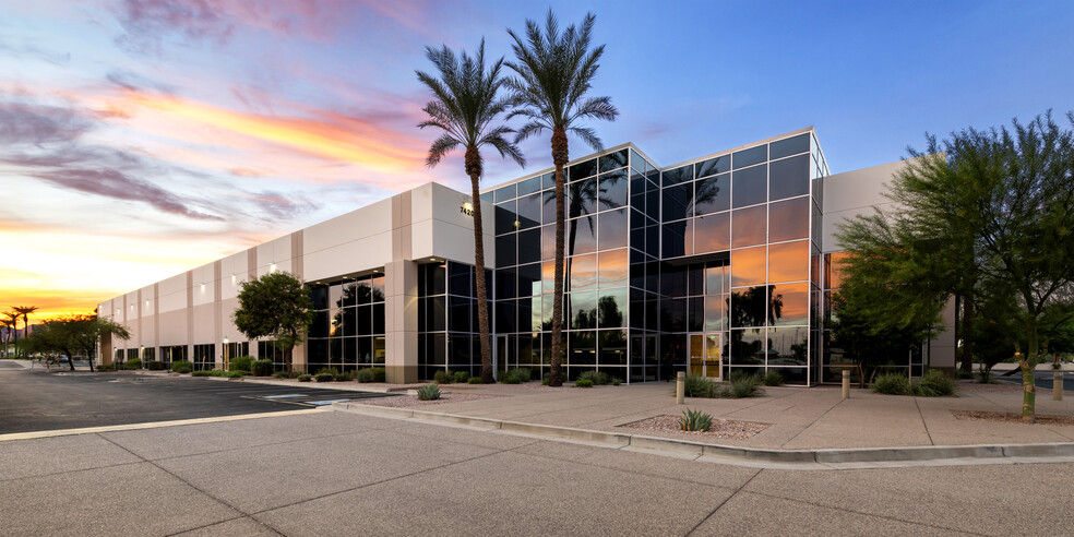 7420 S Kyrene Rd, Tempe, AZ for lease - Building Photo - Image 1 of 2