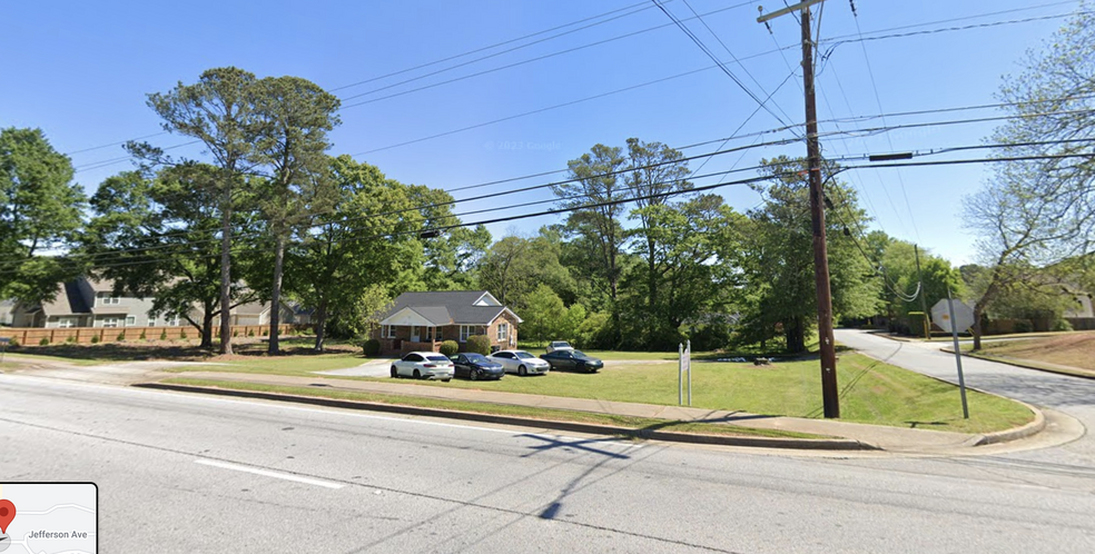 535 N Jeff Davis Dr, Fayetteville, GA for sale - Primary Photo - Image 1 of 15