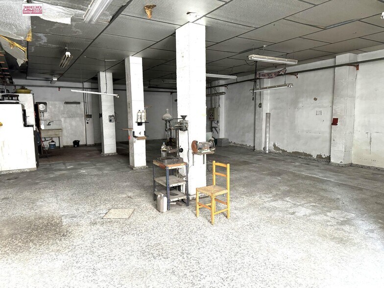 Industrial in Almussafes, Valencia for sale - Building Photo - Image 3 of 4