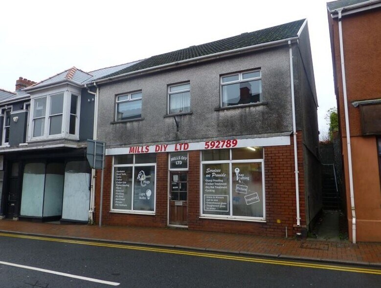 16 High St, Ammanford, DYF SA18 2LY