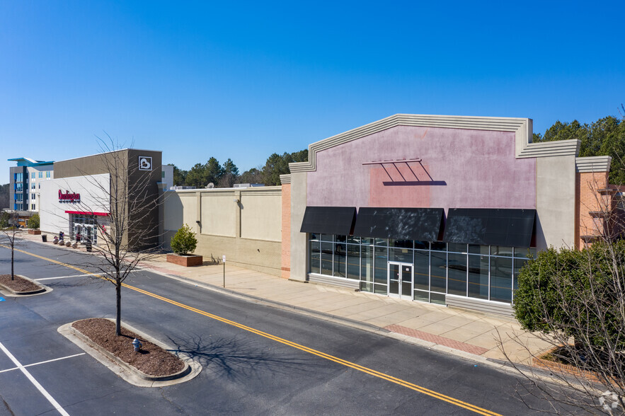 7731 N Point Pkwy, Alpharetta, GA for lease - Building Photo - Image 2 of 7