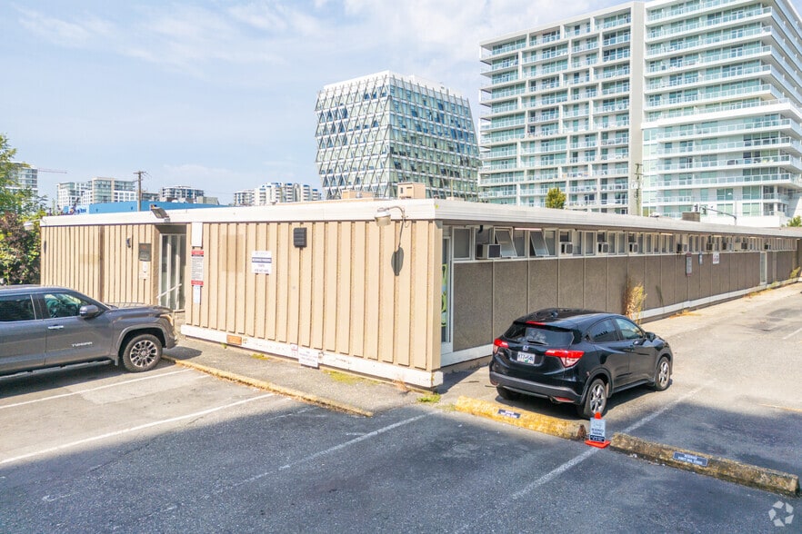 8140 Cook Rd, Richmond, BC for lease - Primary Photo - Image 1 of 3