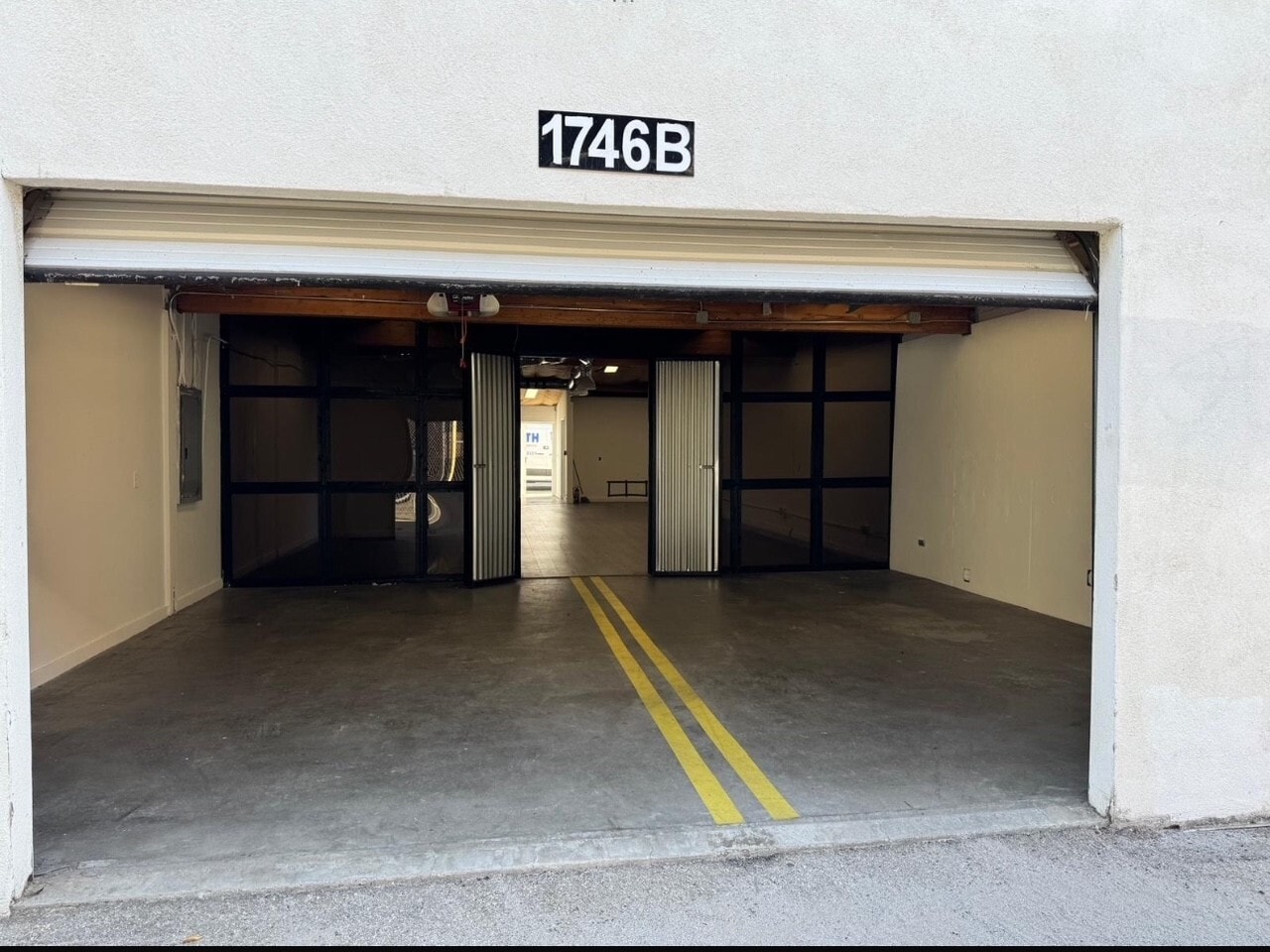 1748-1758 Berkeley St, Santa Monica, CA for lease Interior Photo- Image 1 of 4