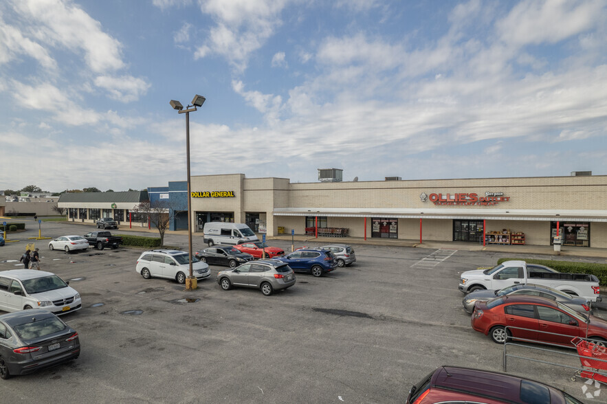 4520-4644 George Washington Hwy, Portsmouth, VA for lease - Primary Photo - Image 3 of 22