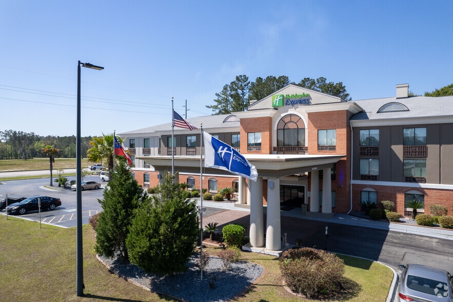 1388 E Oglethorpe Hwy, Hinesville, GA for sale - Building Photo - Image 3 of 6