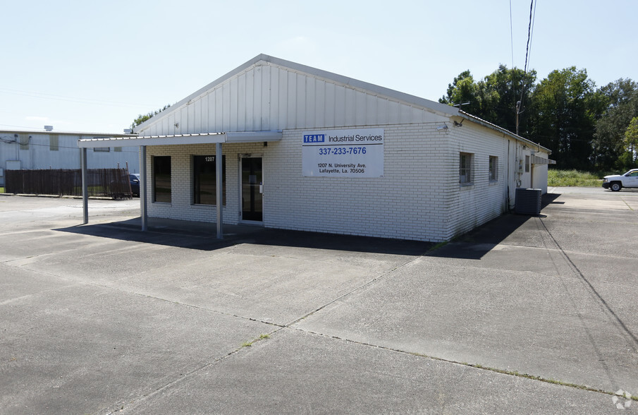 Industrial in Lafayette, LA for sale - Primary Photo - Image 1 of 1