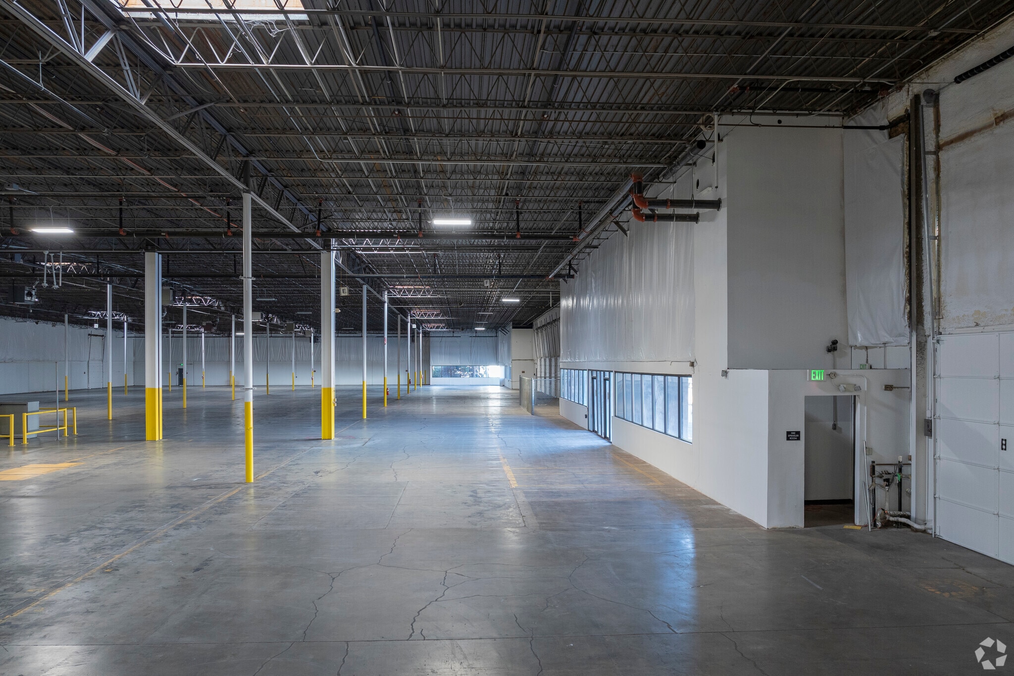 14700 E 38th Ave, Aurora, CO for lease Interior Photo- Image 1 of 17