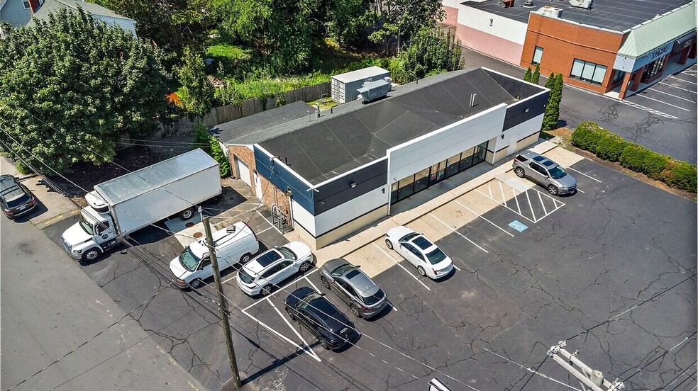 190-194 Quincy Ave, Braintree, MA for lease - Building Photo - Image 3 of 4