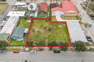 6 & 10 Sampson, Houston, TX - AERIAL  map view - Image1