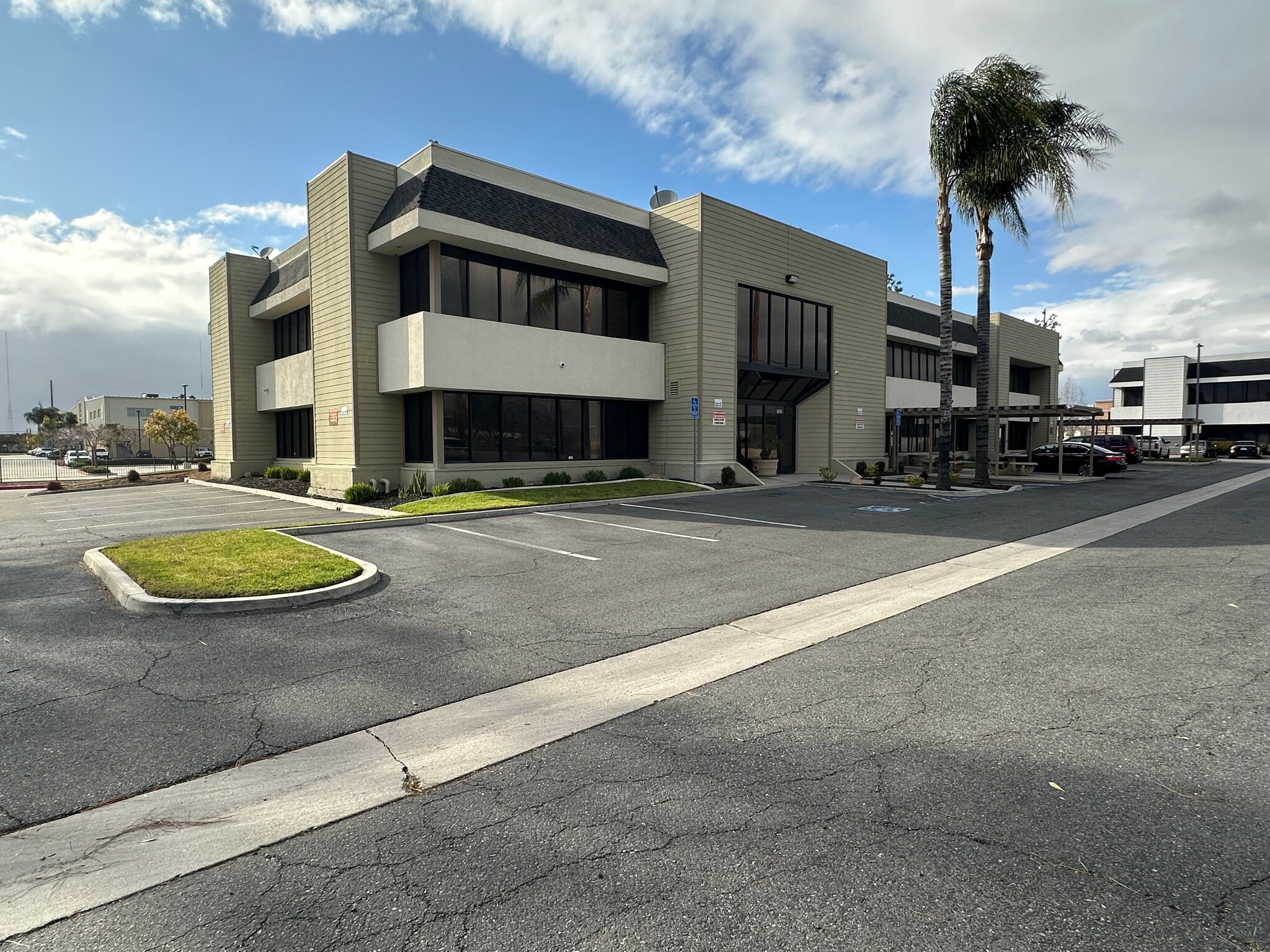 1585 S D St, San Bernardino, CA for lease Building Photo- Image 1 of 3