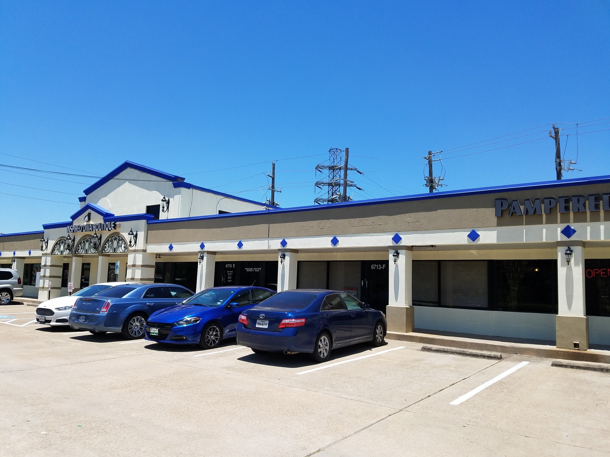 6713 Broadway, Pearland, TX for lease Interior Photo- Image 1 of 2