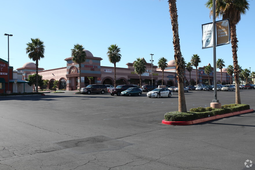 4965-5035 W Tropicana Ave, Las Vegas, NV for lease - Primary Photo - Image 1 of 8