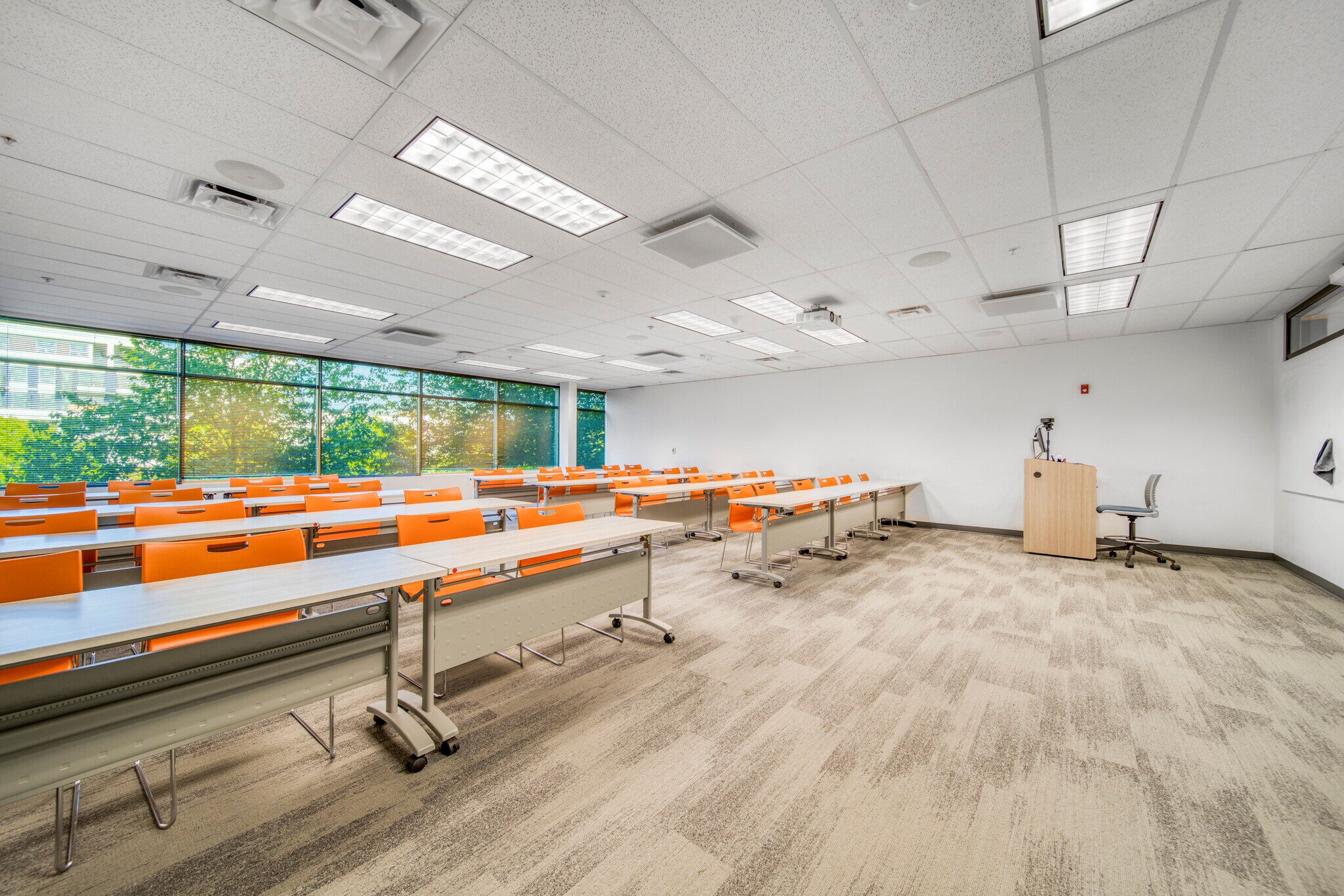 2925 Virtual Way, Vancouver, BC for lease Interior Photo- Image 1 of 9