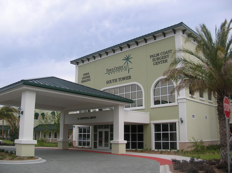 21 Hospital Dr, Palm Coast, FL for lease - Building Photo - Image 1 of 2