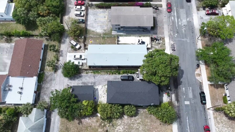 904 4th St, West Palm Beach, FL for sale - Commercial Listing Video - Image 2 of 15
