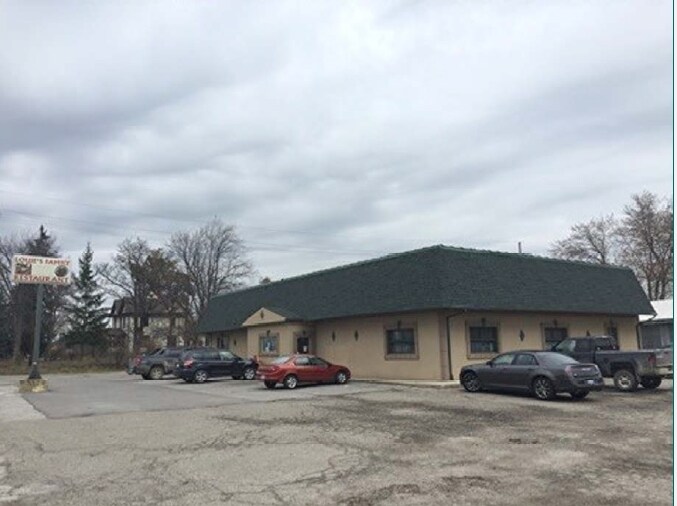 560 N Main St, Capac, MI for sale - Primary Photo - Image 1 of 1