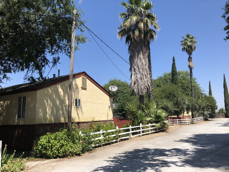 2719 Geer Rd, Hughson, CA for sale - Building Photo - Image 1 of 1