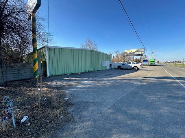 10111 CA-99, Stockton, CA for lease Primary Photo- Image 1 of 6