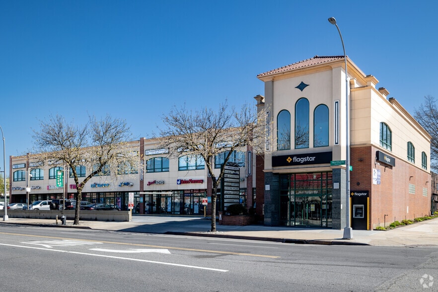 19402-19416 Northern Blvd, Flushing, NY for sale - Primary Photo - Image 1 of 1