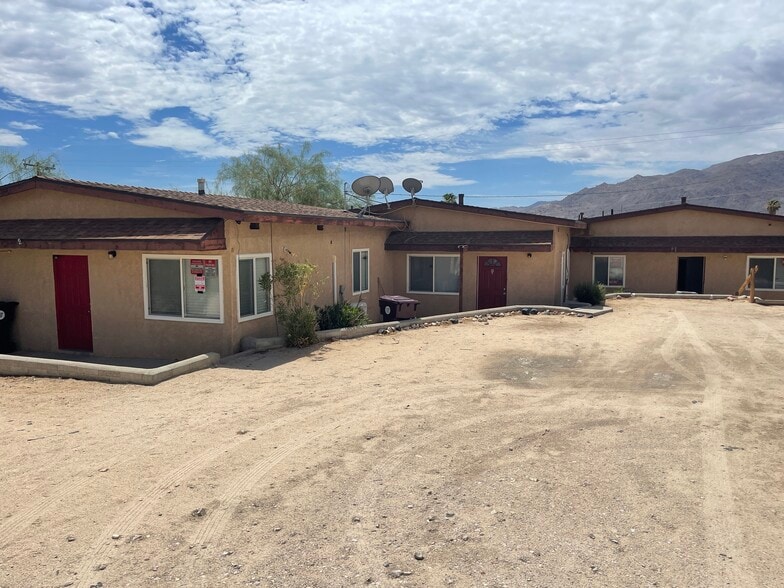 73807 Sunnyslope Dr, Twentynine Palms, CA 92277
