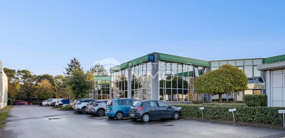 Office in Saint-Thibault-des-Vignes for lease - Building Photo - Image 3 of 5