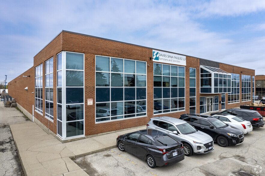 80 Kincort St, Toronto, ON for lease - Primary Photo - Image 1 of 5