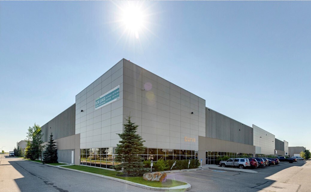 10725 25th St NE, Calgary, AB for lease Building Photo- Image 1 of 2