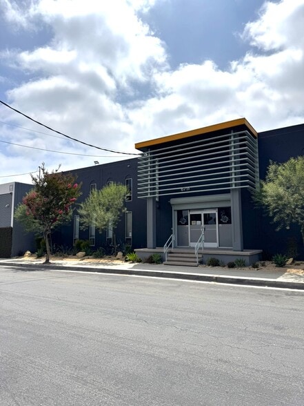 6711 Odessa Ave, Van Nuys, CA for lease - Building Photo - Image 2 of 4